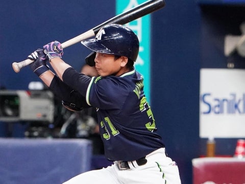 山崎選手がマルチ安打