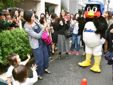 つば九郎が渋谷区「キラー通り ハート フェスティバル キラ・フェス2019」を訪問！