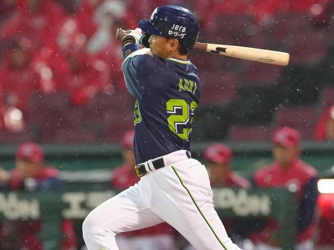 青木選手が1安打1四球を選ぶ