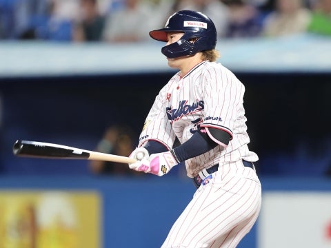 濱田選手が先制タイムリー