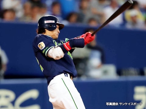 1点差に迫る2点タイムリー三塁打！