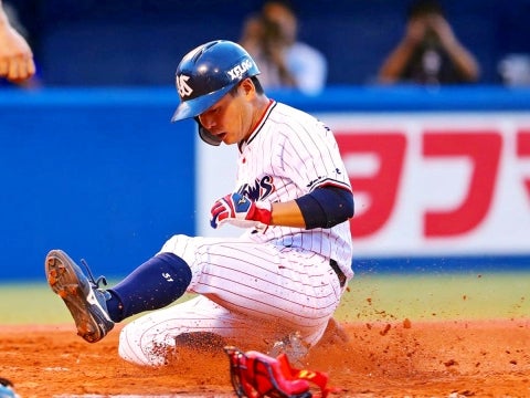 山崎選手がマルチ安打と盗塁で活躍