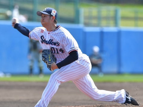 小澤投手が2回無失点に抑える好リリーフ