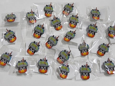 来場者先着ピンバッジプレゼント