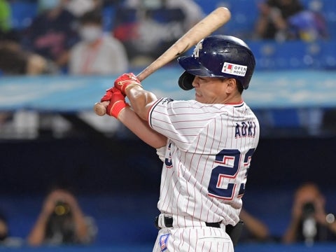 青木選手が先制タイムリー