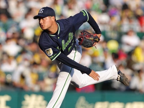 竹山投手がプロ初登板。好リリーフを見せる