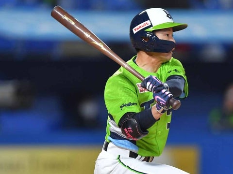 山崎選手が7回に勝ち越しとなる決勝タイムリー！