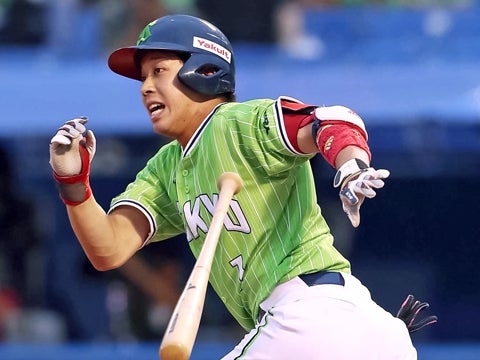 通算100盗塁達成