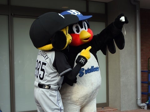 トラッキー来場