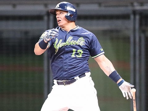 オスナ選手が先制の3号ソロ