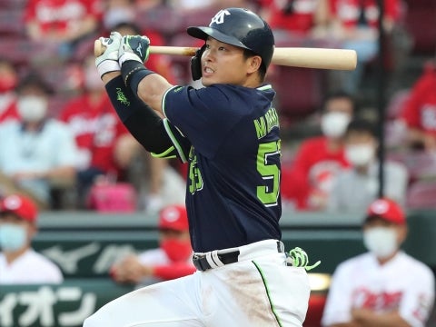 村上選手が22号2ランを放つ！