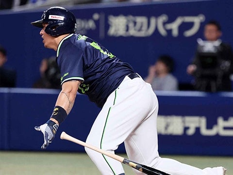 オスナ選手が3安打2打点の活躍