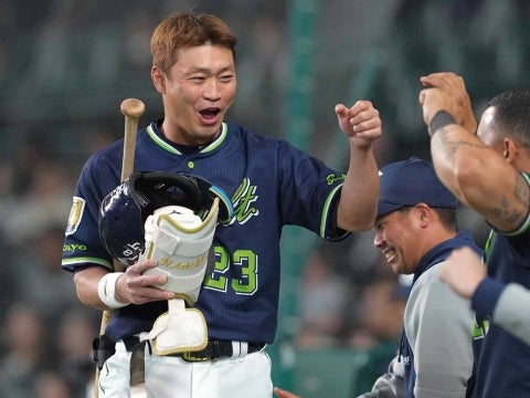 貴重な追加点となるタイムリー