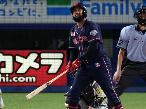 サンタナ選手が10号ソロ