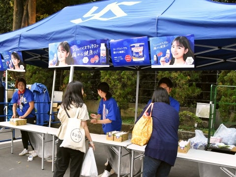 「腸から健康に！ シンバイオティクス ヤクルト Wナイター」を開催