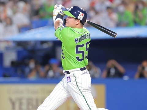 村上選手が二発！4番として球団新の332試合連続出場を達成！