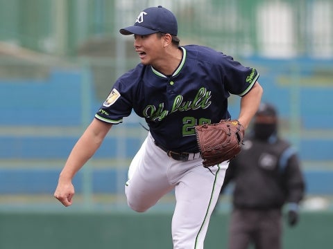 木澤投手が三者凡退に抑える