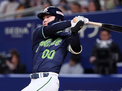 https://www-static.yakult-swallows.co.jp/upload/photo/archive/n-fcedfd9561c3bb03dc56eb975d2b5399.jpg?auto=avif,webp&quality=90
