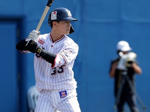 内山選手が1本塁打含む3安打3打点